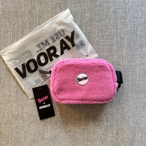 🎀 (NEW) Pink Sherpa Belt Bag – Limited Edition Barbie™ x Vooray Collab
